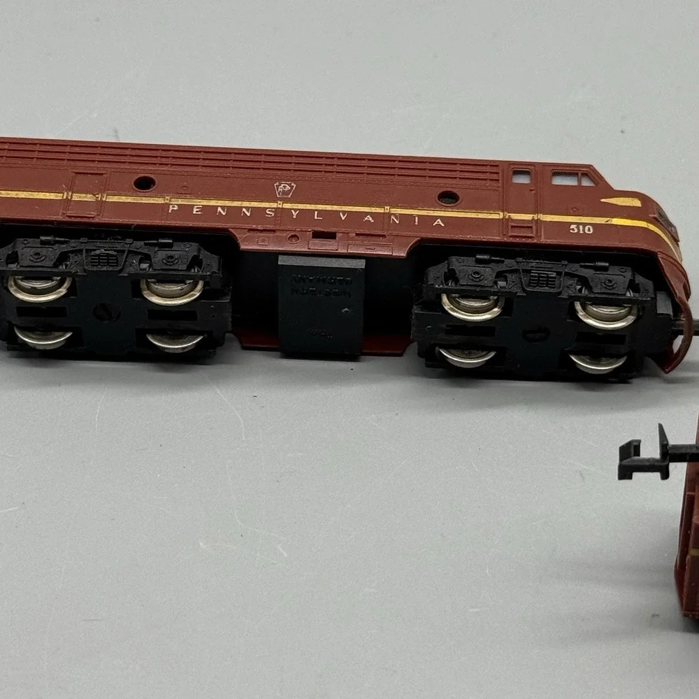 TRIX 2961 Pennsylvania PRR F7 A-B Diesel Locomotive Set N Scale Tested Working
